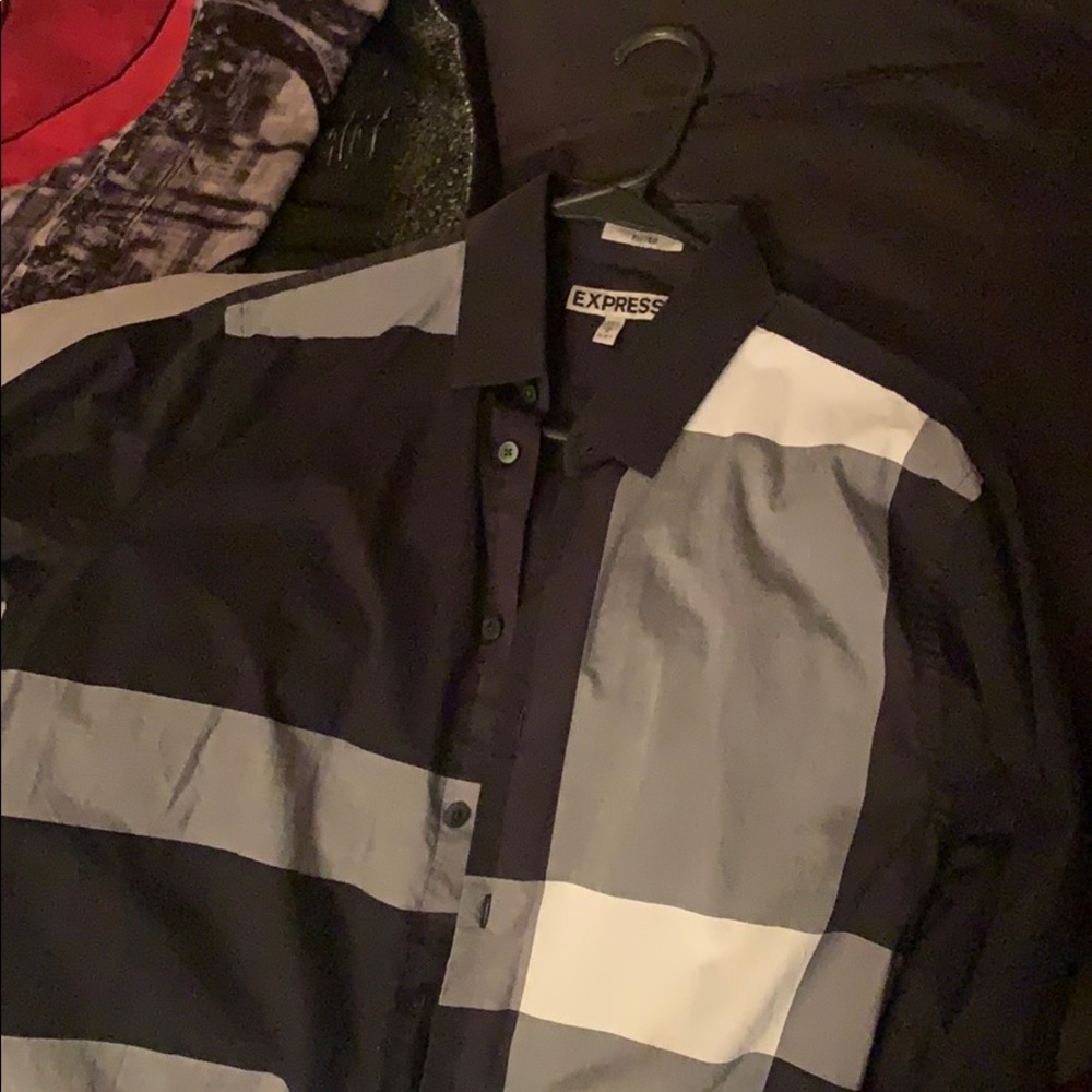 Men’s express dress shirt